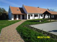 N�prajzi h�z - Bakonysz�cs